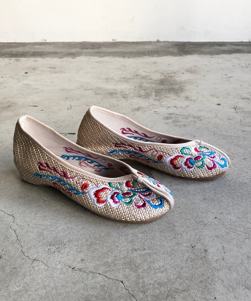 SPRUCE（スプルース）の「EM:刺繍 カンフーシューズ（バレエシューズ・レディース・ベージュ/グレー/レッド・39/38/36/37）」の14枚目の写真