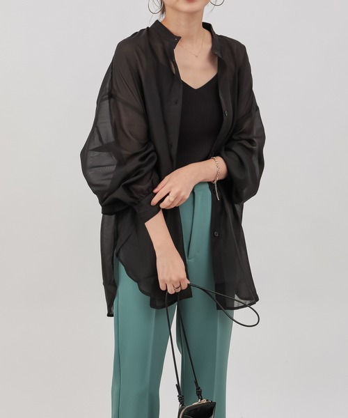 COLONY 2139（コロニートゥーワンスリーナイン）の「バンドカラーボリューム袖シアーシャツ（シャツ/ブラウス・レディース・ブラック/オフホワイト/グレイッシュベージュ・FREE）」の20枚目の写真