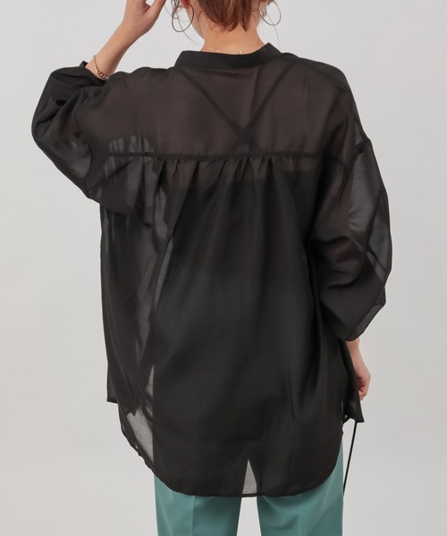 COLONY 2139（コロニートゥーワンスリーナイン）の「バンドカラーボリューム袖シアーシャツ（シャツ/ブラウス・レディース・ブラック/オフホワイト/グレイッシュベージュ・FREE）」の9枚目の写真