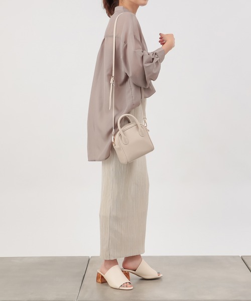 COLONY 2139（コロニートゥーワンスリーナイン）の「バンドカラーボリューム袖シアーシャツ（シャツ/ブラウス・レディース・ブラック/オフホワイト/グレイッシュベージュ・FREE）」の14枚目の写真