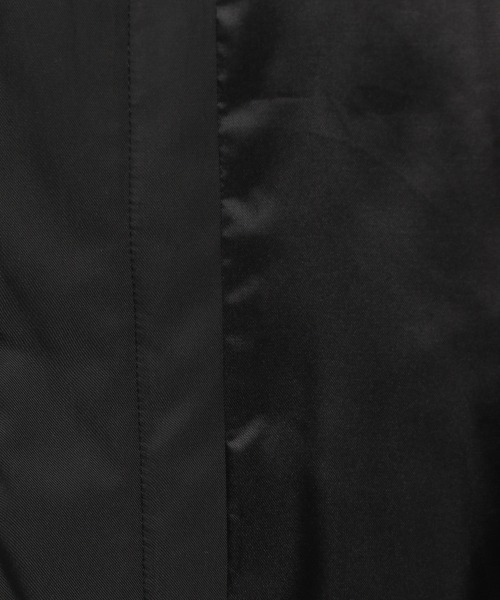 LOWRYS FARM(ローリーズファーム)の「エアサーマルレイヤードフウジャケット 955901(ブルゾン・レディース・アイボリー/ブラック/グリーン・FREE)」の19枚目の写真