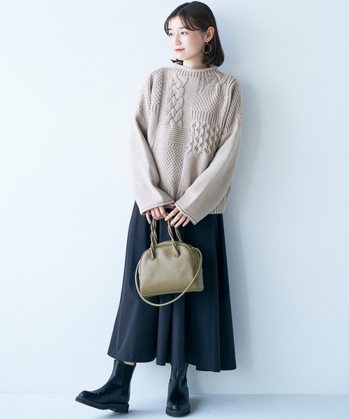 haco!(ハコ)の「パッと着てキュン!あれもこれもかわいい柄をいろいろ組み合わせたとびきりかわいいケーブルニット(ニット/セーター・レディース・ブラウン/ベージュ/ブルー・X-LARGE/SMALL/LARGE/MEDIUM)」の13枚目の写真