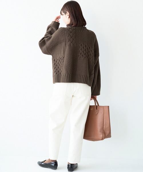 haco!(ハコ)の「パッと着てキュン!あれもこれもかわいい柄をいろいろ組み合わせたとびきりかわいいケーブルニット(ニット/セーター・レディース・ブラウン/ベージュ/ブルー・X-LARGE/SMALL/LARGE/MEDIUM)」の5枚目の写真