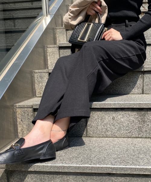 JUNOAH（ジュノア）の「フロントタックハイウエストストレートパンツ（その他パンツ・レディース・ブラック/ベージュ/モカ・X-LARGE/LARGE/MEDIUM）」の10枚目の写真