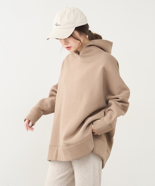 PUAL CE CIN（ピュアルセシン）の「【WEB限定】裏起毛裾スリットパーカープルオーバー（パーカー・レディース・グレイッシュベージュ/ブラック/ブラウン/モカ/オフホワイト/キャメル・FREE）」の16枚目の写真