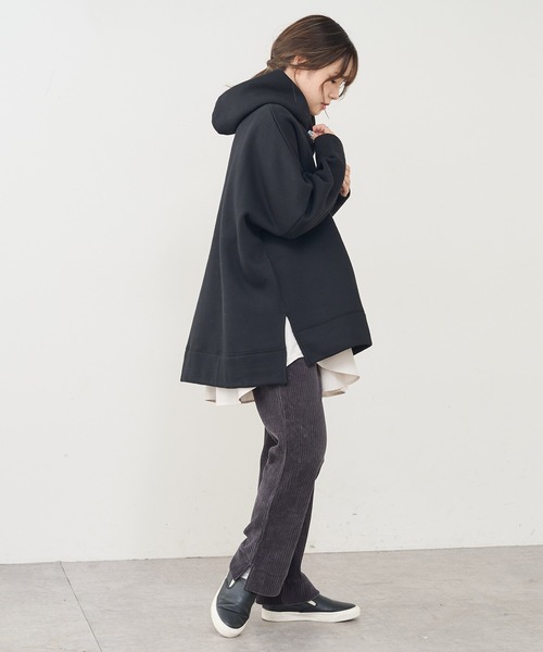 PUAL CE CIN（ピュアルセシン）の「【WEB限定】裏起毛裾スリットパーカープルオーバー（パーカー・レディース・グレイッシュベージュ/ブラック/ブラウン/モカ/オフホワイト/キャメル・FREE）」の22枚目の写真