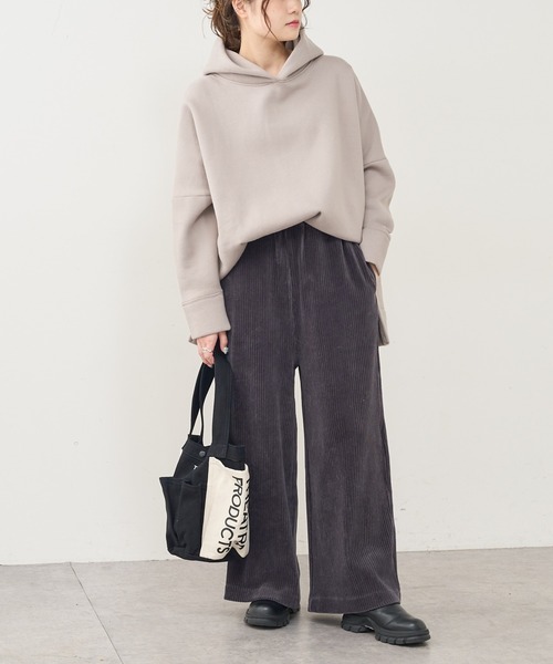 PUAL CE CIN（ピュアルセシン）の「【WEB限定】裏起毛裾スリットパーカープルオーバー（パーカー・レディース・グレイッシュベージュ/ブラック/ブラウン/モカ/オフホワイト/キャメル・FREE）」の20枚目の写真