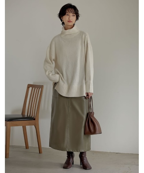 Re:EDIT（リエディ）の「エコレザーロングスカート（スカート・レディース・ブラック/ブラウン/アイボリー/カーキ・SHORT/MEDIUM/TALL/LARGE）」の9枚目の写真