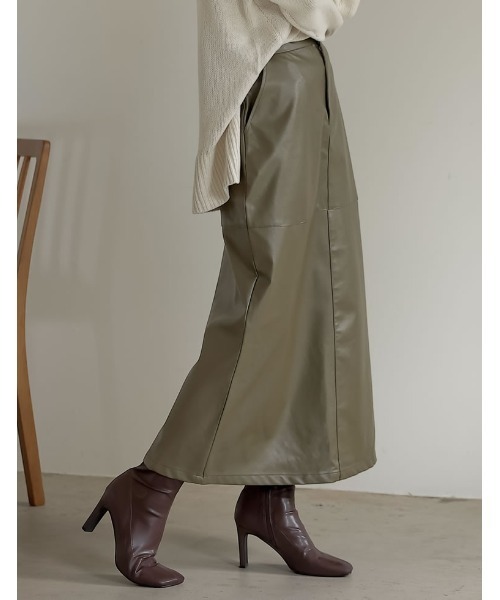 Re:EDIT（リエディ）の「エコレザーロングスカート（スカート・レディース・ブラック/ブラウン/アイボリー/カーキ・SHORT/MEDIUM/TALL/LARGE）」の17枚目の写真