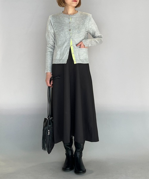 PICCIN（ピッチン）の「シェルボタンバイカラーカーディガン（カーディガン/ボレロ・レディース・オフホワイト/ライトグレー/エメラルド/ラベンダー/イエロー/チェリーピンク・M）」の12枚目の写真