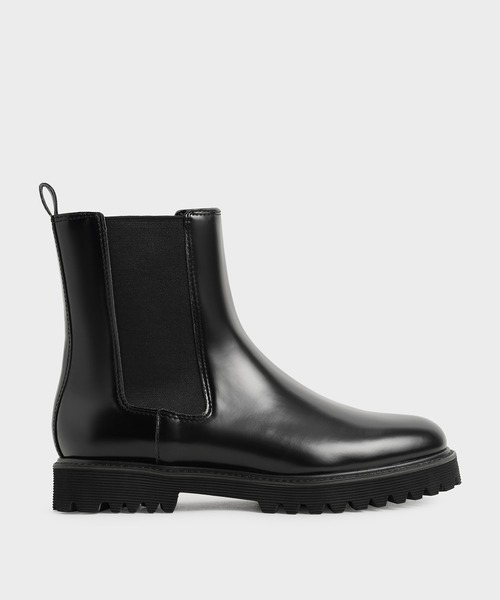 CHARLES & KEITH(チャールズ & キース)の「【販売終了】チェルシーブーツ / Chelsea Boots(ブーツ・レディース・ブラック/バーガンディー・22.5cm/23cm/23.5cm/24.5cm/25cm/25.5cm)」の2枚目の写真