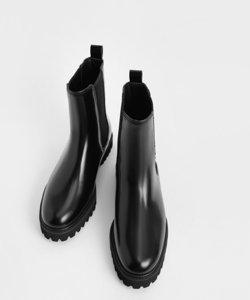 CHARLES & KEITH(チャールズ & キース)の「【販売終了】チェルシーブーツ / Chelsea Boots(ブーツ・レディース・ブラック/バーガンディー・22.5cm/23cm/23.5cm/24.5cm/25cm/25.5cm)」の16枚目の写真