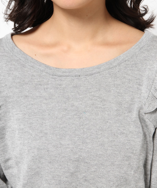 DISCOAT(ディスコート)の「【Discoat】肩フリルプルオーバー(ニット/セーター・レディース・ネイビー/グレー・フリ-)」の3枚目の写真