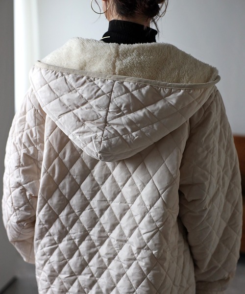 セール】フード付き 裏ボアキルティングコート（ナイロンジャケット