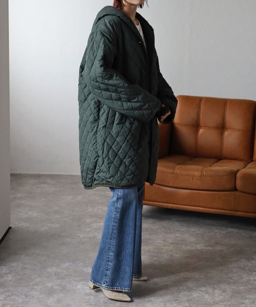 Fizz（フィズ）の「フード付き 裏ボアキルティングコート（ナイロン