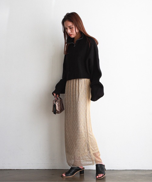 feepur（フェピュール）の「【ハンドウォッシャブル】ハーフジップ畦編みボーダーニットプルオーバー（ニット/セーター・レディース・ブラック/オフホワイト/ピンクベージュ/ホワイト×ネイビー/ブラック×ホワイト・MEDIUM）」の13枚目の写真