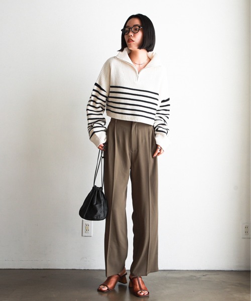 feepur（フェピュール）の「【ハンドウォッシャブル】ハーフジップ畦編みボーダーニットプルオーバー（ニット/セーター・レディース・ブラック/オフホワイト/ピンクベージュ/ホワイト×ネイビー/ブラック×ホワイト・MEDIUM）」の11枚目の写真