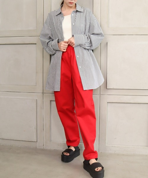 moment+（モーメントプラス）の「T/Cツイル ウエストゴムギャザー カラーイージーパンツ（その他パンツ・レディース・ブラック/レッド/オフホワイト/オレンジ/ブルー/グリーン/グレイッシュベージュ・M）」の12枚目の写真