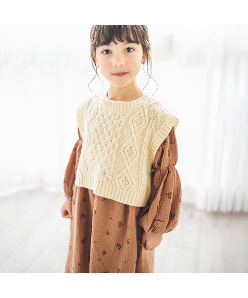 apres les cours(アプレレクール)の「WEB限定 ベスト付き総柄ワンピース(ワンピース・キッズ・オレンジ/ミント・80/140/100/90/110/130/120)」の3枚目の写真