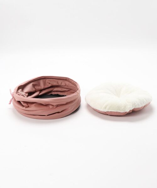 EMOOR(エムール)の「愛猫用ハウス&ベッド【ASONERU】(ペット用クッション/マット・レディース・ブルーグレー/コーラルピンク・FREE)」の9枚目の写真