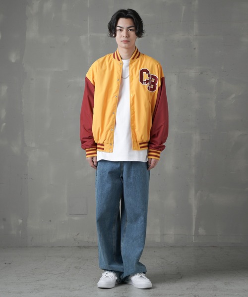 SPINNS（スピンズ）の「【ビッグシルエット】CBロゴリブライン ナイロンスタジアムジャケット（スタジャン・メンズ・グリーン/ピンク/ブラック/サックスブルー/イエロー・ONESIZE）」の16枚目の写真