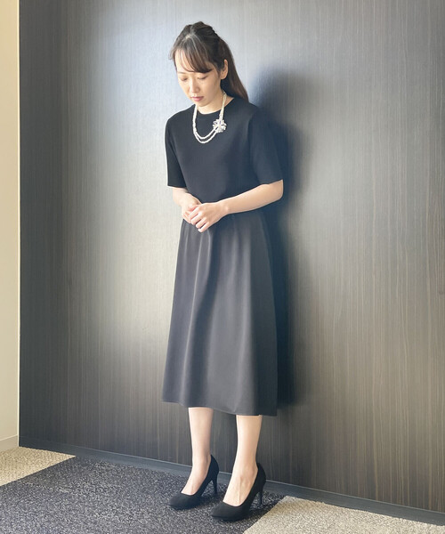 COMME CA ISM(コムサイズム)の「コンビデザイン ニットワンピース(ワンピース・レディース・ブラック・MEDIUM/LARGE)」の11枚目の写真