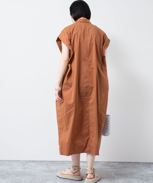 NOLLEY’S（ノーリーズ）の「肩タックシャツワンピース（シャツワンピース・レディース・ネイビー/ブルー/ホワイト/ブラウン・38）」の21枚目の写真