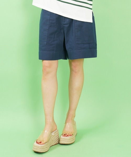 DANTON(ダントン)の「COTTON OX EASY SHORTS(チノパンツ・レディース・ブラック/ベージュ/オリーブ/ダークブルー/ピンク系その他/グレイッシュベージュ・38/36)」の5枚目の写真