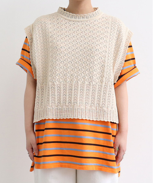 AMBIDEX(アンビデックス)の「透かし編みショートリボンベスト(ベスト・レディース・レッド/ネイビー/キナリ・FREE)」の8枚目の写真