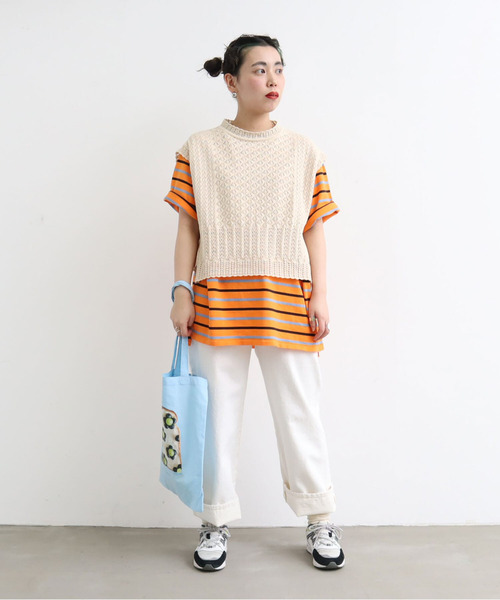 AMBIDEX(アンビデックス)の「透かし編みショートリボンベスト(ベスト・レディース・レッド/ネイビー/キナリ・FREE)」の4枚目の写真