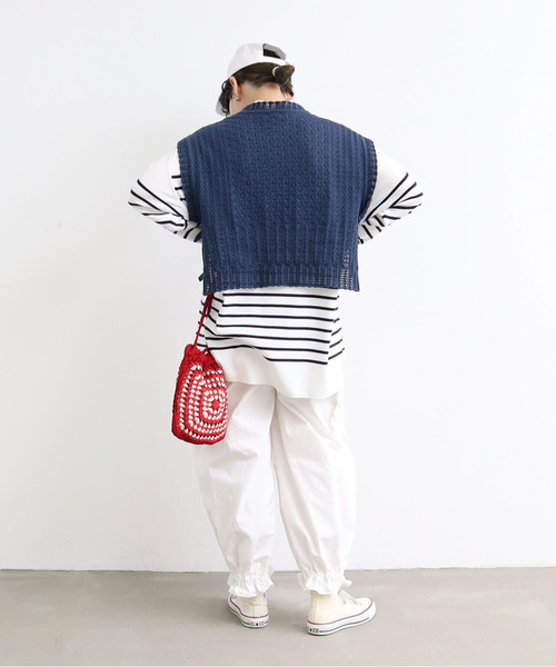 AMBIDEX(アンビデックス)の「透かし編みショートリボンベスト(ベスト・レディース・レッド/ネイビー/キナリ・FREE)」の16枚目の写真