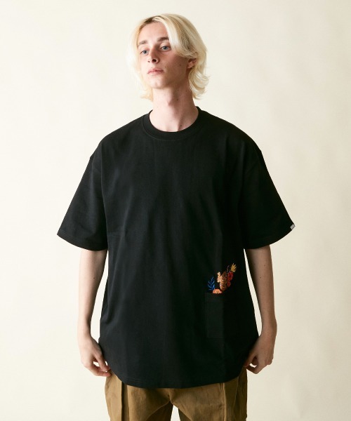 【セール】rehacer : Flower Bush Tiger HW T / フラワー ブッシュタイガーヘビーウエイトTシャツ（Tシャツ/カットソー）｜rehacer（レアセル）