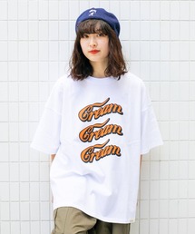 ムービンググラフィックTシャツ