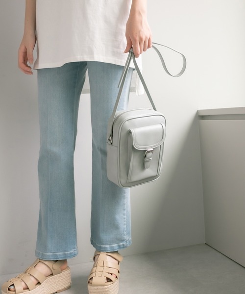 OLIVE des OLIVE（オリーブデオリーブ）の「タテ長ショルダー（ショルダーバッグ・レディース・ベージュ/オフホワイト/サックスブルー・FREE）」の9枚目の写真