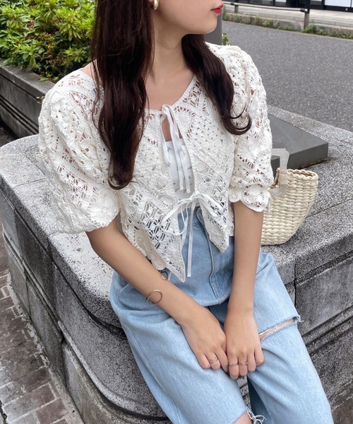 one after another NICE CLAUP（ワンアフターアナザーナイスクラップ）の「かぎ針レースTOPS（Tシャツ/カットソー・レディース・ブラック/アイボリー/マスタード・FREE）」の4枚目の写真