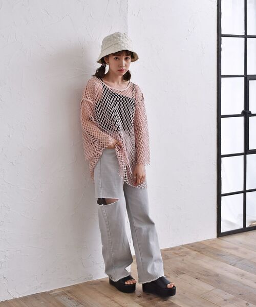 ems excite（エムズエキサイト）の「ダメージデニムPT（その他パンツ・レディース・ライトグレー/オフホワイト/ブルー系その他5/ライトブルー・FREE）」の16枚目の写真