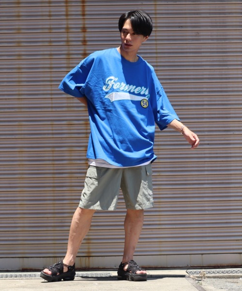 Bling Leads(ブリングリーズ)の「【Bl】【Bling leads】ワッペンオーバーサイズTシャツ(Tシャツ/カットソー・レディース・ダークグリーン/スミクロ/グレイッシュブルー/ホワイト系1/ホワイト系2/ブルー系1/ブルー系2・MEDIUM/LARGE)」の13枚目の写真
