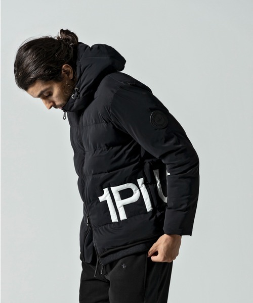 1piu1uguale3 RELAX（ウノピュウノウグァーレトレリラックス）の「1PIU1UGUALE3 RELAX/ウノピゥ ウノ ウグァーレ トレ リラックス/ 別注ロゴ中綿ブルゾン（ブルゾン・メンズ・ブラック・MEDIUM/LARGE/X-LARGE/XX-LARGE）」の11枚目の写真