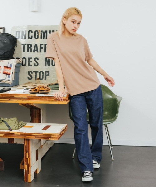 United Athle(ユナイテッドアスレ)の「ヘビーウェイト コットン Tシャツ 天竺 秋 秋服 2026年秋冬(Tシャツ/カットソー・メンズ・ベージュ/オフホワイト/ダークネイビー/グリーン/スミクロ・M/L/XL/XXL)」の1枚目の写真