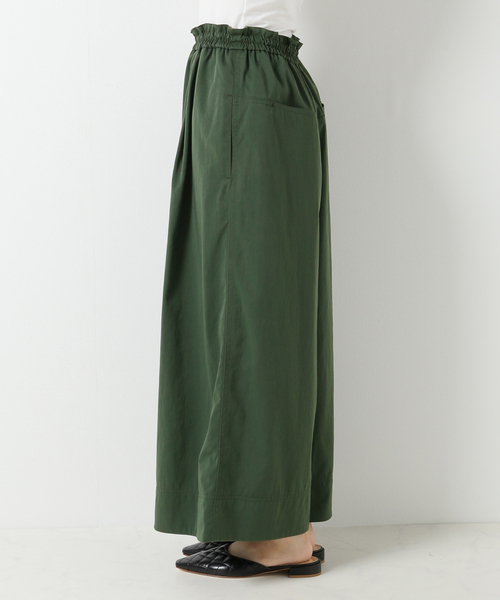 IENA(イエナ)の「ナイロントラペーズパンツ(その他パンツ・レディース・ブラウン/グリーン・38/36)」の22枚目の写真