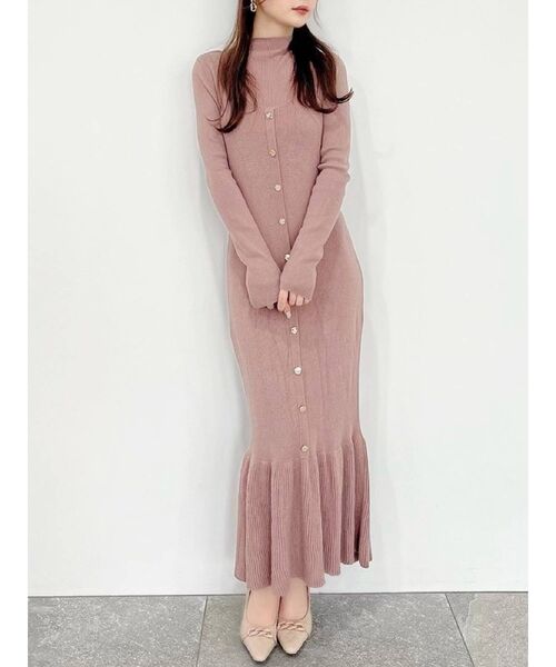 RESEXXY（リゼクシー）の「ニットレイヤードキャミワンピース（ワンピース・レディース・ブラック/グレー/モカ・FREE）」の3枚目の写真