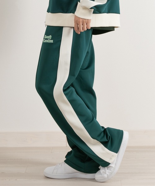 SlashDate(スラッシュデイト)の「ライントラックパンツ/ジャージ/ユニセックス <セットアップ可能>(スウェットパンツ・メンズ・ブラック/ブルー/グリーン/オレンジ・M/L)」の3枚目の写真