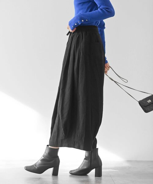 rps（アールピーエス）の「ツイル起毛ボリュームタックパンツ（その他パンツ・レディース・チャコールグレー/グレイッシュベージュ/ブラック/カーキ/モカ・フリー）」の11枚目の写真