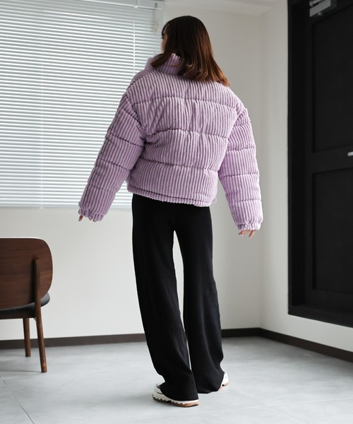 LAC-VERT(ラック・ヴェール)の「【選べる素材】新素材登場!コーデュロイ/合皮ダウン(ダウンジャケット/コート・レディース・ブラック/ブルー/ブラウン/ピンク/ホワイト/イエロー/パープル/アイボリー/ライトピンク/ライトイエロー/ライトブルー/ホワイト系その他/ブラック系その他/シルバー・S/M)」の18枚目の写真