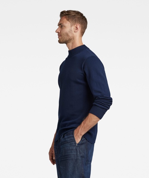 G-STAR（ジースター）の「CLASSIC SPORT MOCK KNIT/モックネック/ワンポイント/ロゴセーター（ニット/セーター・メンズ・ダークブルー/ダークブラック・MEDIUM/LARGE/X-LARGE/X-SMALL/SMALL）」の8枚目の写真