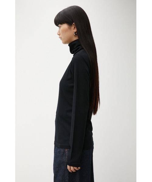 AZUL by moussy（アズールバイマウジー）の「BASIC RIB TURTLE NECK TOPS/ベーシックリブタートルネックトップス（Tシャツ/カットソー・レディース・グレイッシュベージュ/オレンジ/ダークブルー/ブラック・MEDIUM/SMALL）」の9枚目の写真