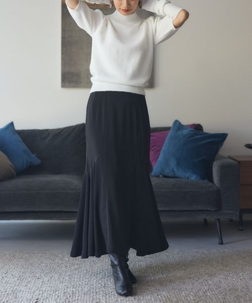 mysty woman(ミスティウーマン)の「サイド異素材マーメイドスカート 174367(スカート・レディース・ブラウン/ブラック/オフホワイト・FREE)」の3枚目の写真