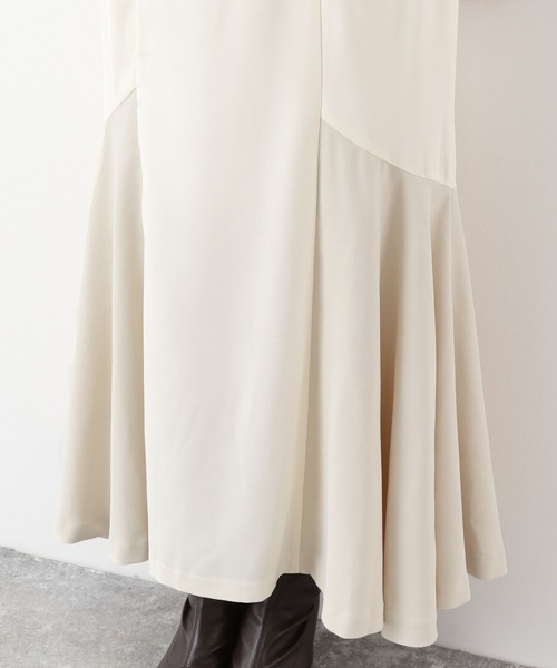 mysty woman(ミスティウーマン)の「サイド異素材マーメイドスカート 174367(スカート・レディース・ブラウン/ブラック/オフホワイト・FREE)」の14枚目の写真