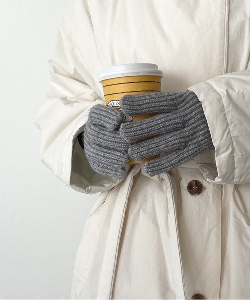 CANAL JEAN（キャナルジーン）の「El mar(エルマール) ホールタッチニットグローブ（手袋・レディース・ブラック/グレー/ブルー/ベージュ・ONE SIZE）」の3枚目の写真