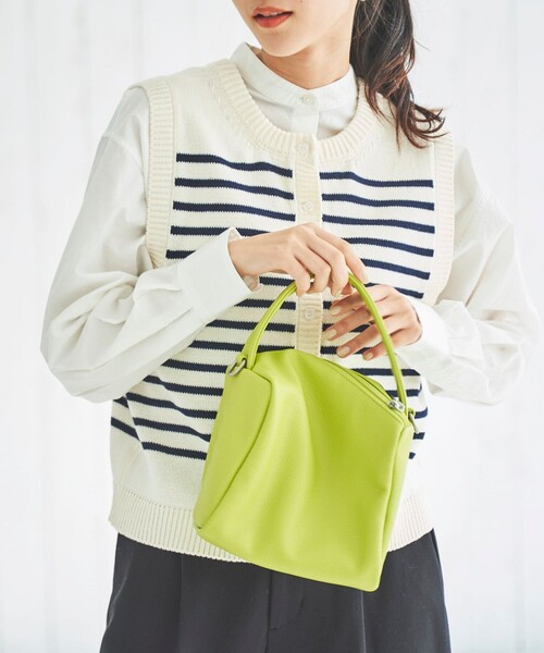 coen（コーエン）の「ソフトレザーライクミニバッグ（ショルダーバッグ・レディース・ブラック/イエロー/ライラック/ベージュ・FREE）」の4枚目の写真